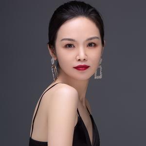 纹子和喯儿总